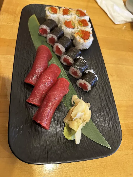 Sushi Yama (Yama Japanese Restaurant) Picture 4