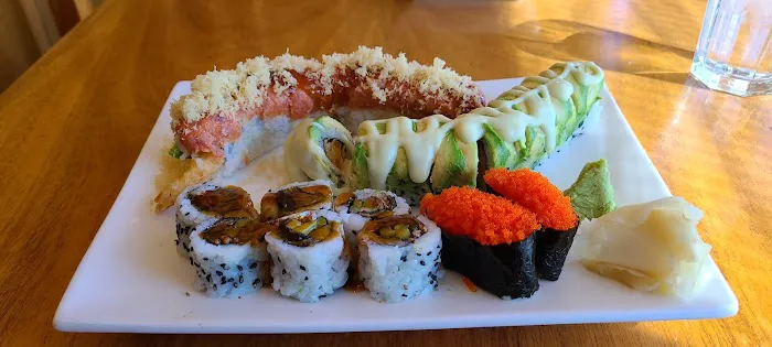 Akira Sushi Bistro Picture 5
