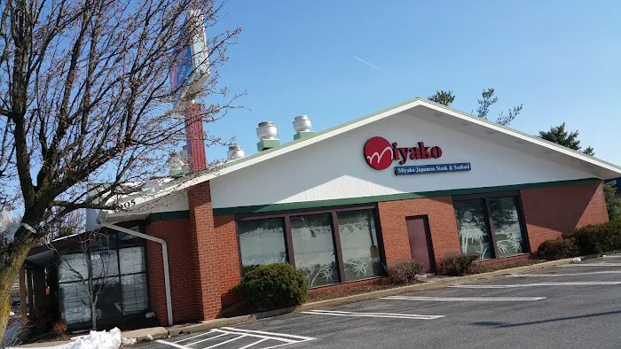 Miyako Japanese Hibachi Steak, Seafood & Sushi bar Picture 1
