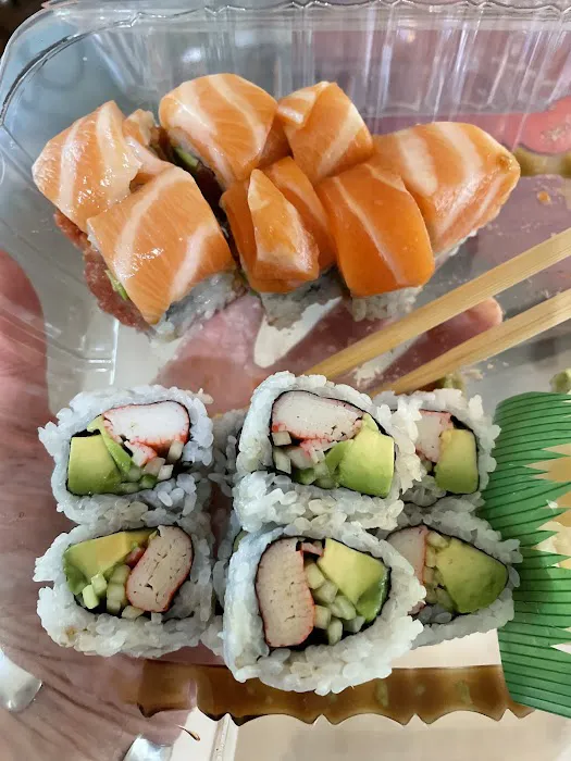 Mr. Sushi & Mrs. Roll(Lansdowne) Picture 9