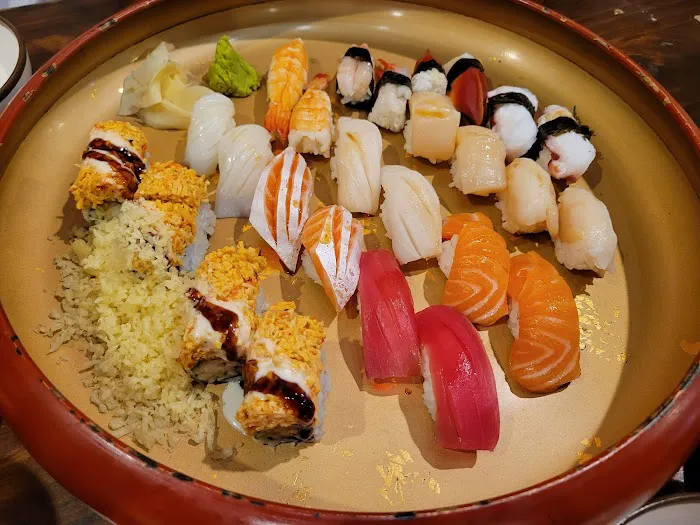 Tomo Izakaya Japanese Sushi and Grill Picture 2