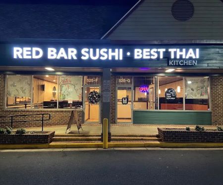 Red Bar Sushi & Best Thai Kitchen