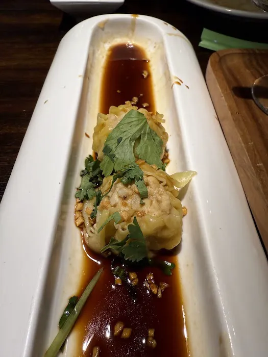 Red Bar Sushi & Best Thai Kitchen Picture 5