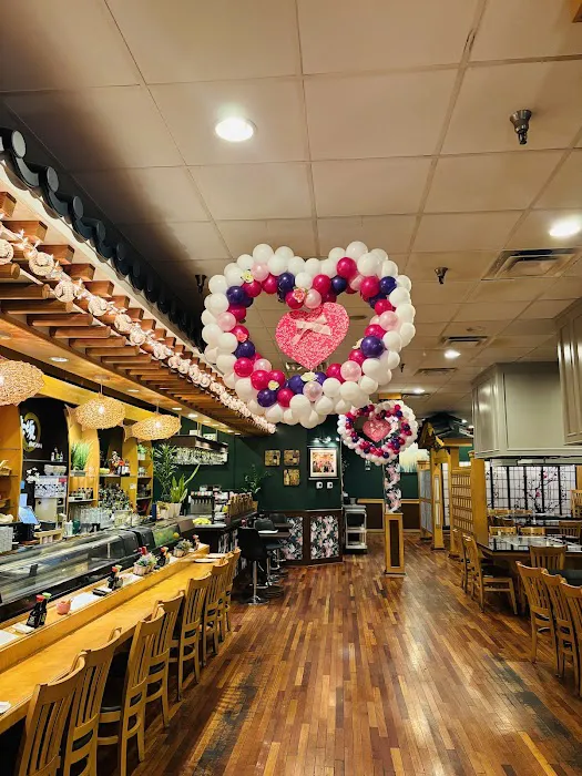 Akasaka Sushi & Japanese Steak House Picture 3