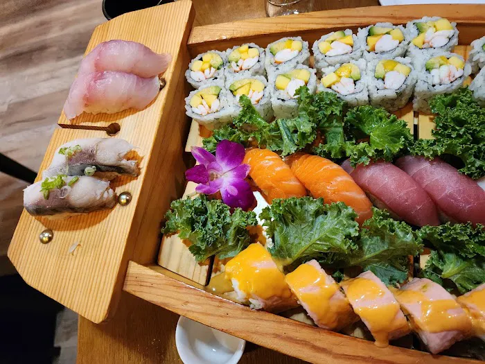 Full Moon Japanese Restaurant Picture 7