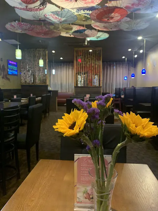 Full Moon Japanese Restaurant Picture 10