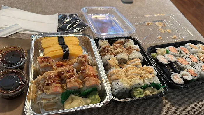 Misago Bistro Sushi Picture 3
