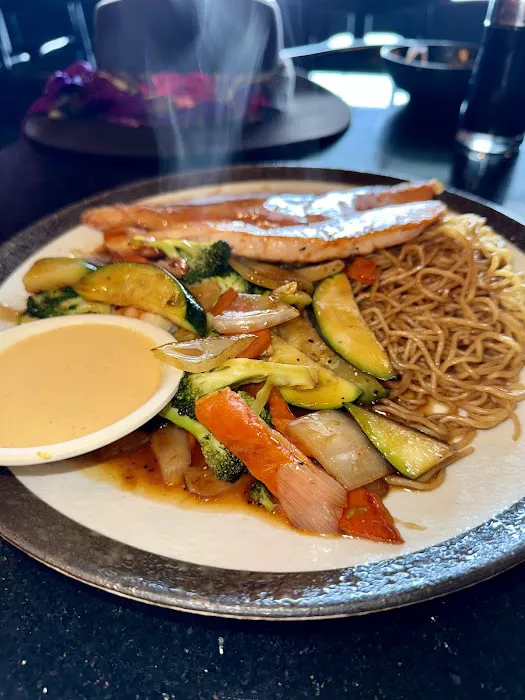 Masa Hibachi Sushi & Bar Picture 6
