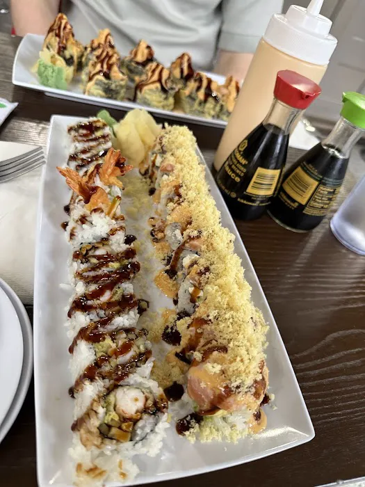 Isuka Hibachi Express and Sushi Picture 2