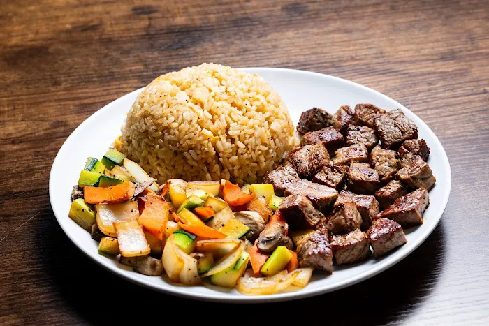 Isuka Hibachi Express and Sushi Picture 8