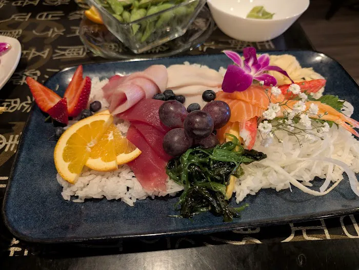 Dozo Sushi and Bar Picture 7