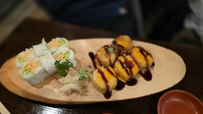 Uri Sushi & Grill Picture 2