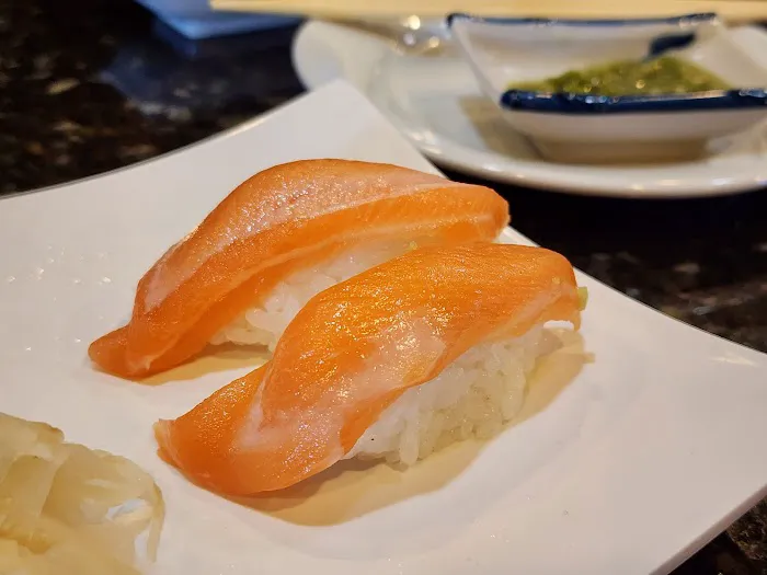Uri Sushi & Grill Picture 6