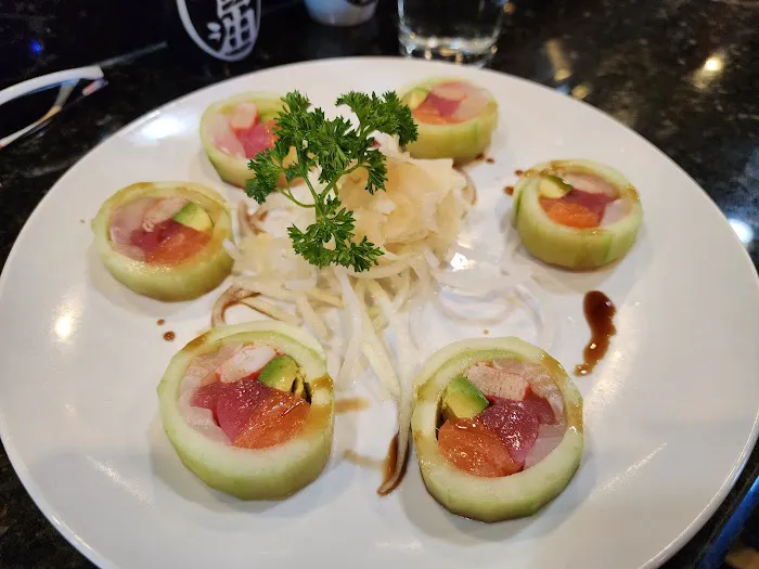 Uri Sushi & Grill Picture 7