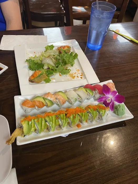 Aiki Sushi & Ramen Picture 3