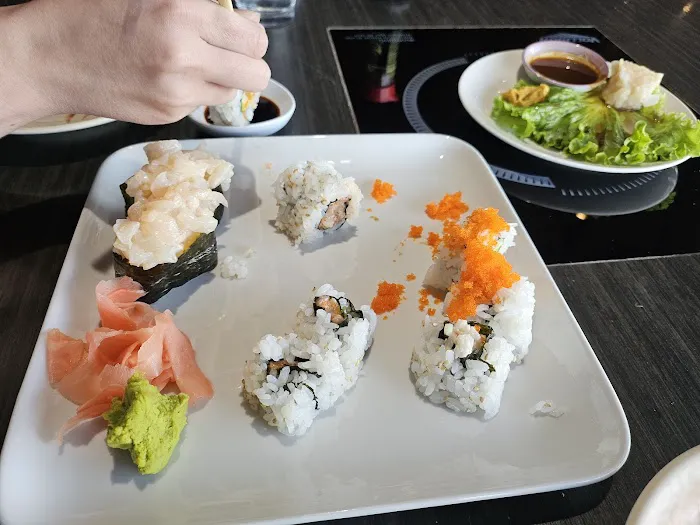 Jun Japanese Restaurant & Sushi Bar Picture 4