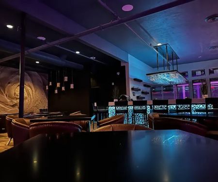 Pause Ultra Lounge