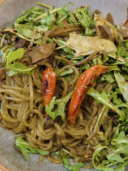 MoMo's Mongolian Grill & Sushi Picture 9