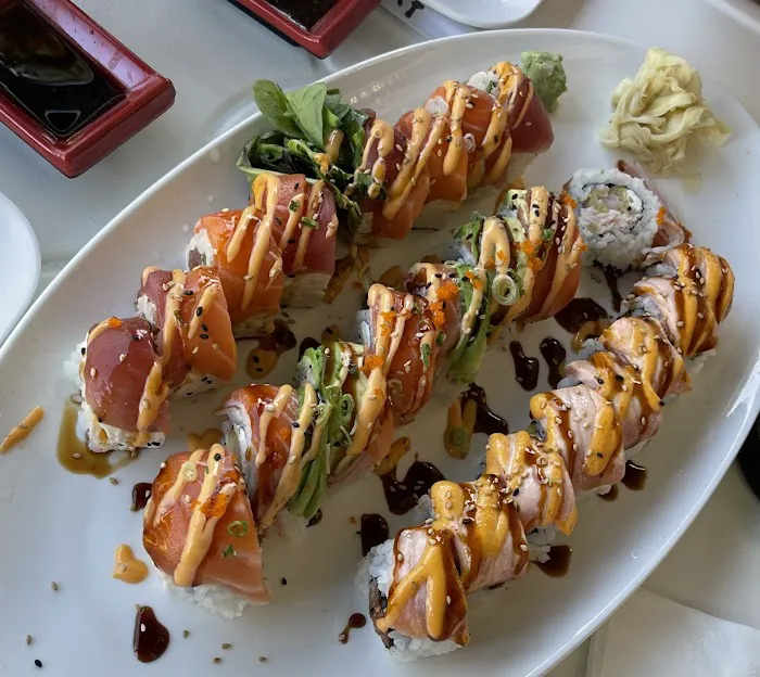 Royal Sushi & Bar Picture 9