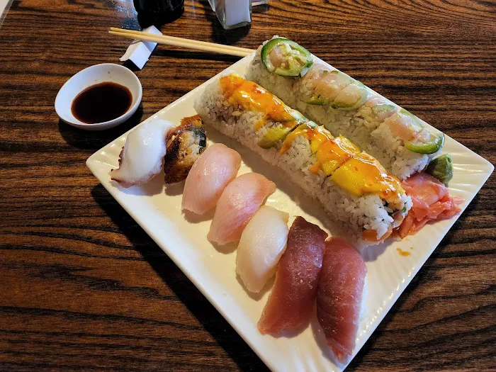 Ikura Hibachi And Sushi Picture 5