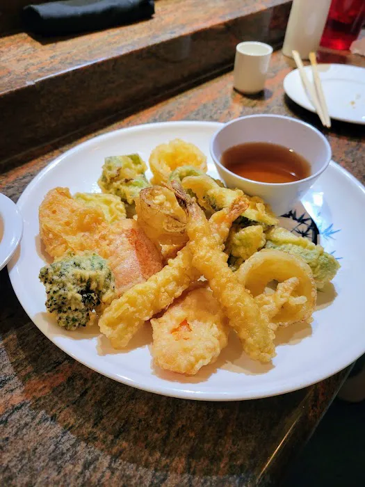 Ikura Hibachi And Sushi Picture 4