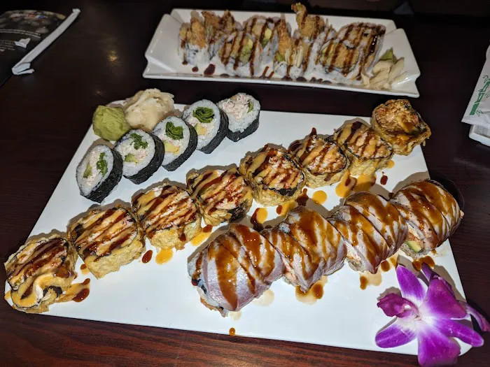 Umi 2 Sushi & Hibachi Picture 3