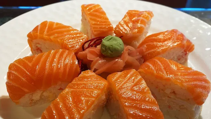 Sakura sushi and hibachi Picture 4