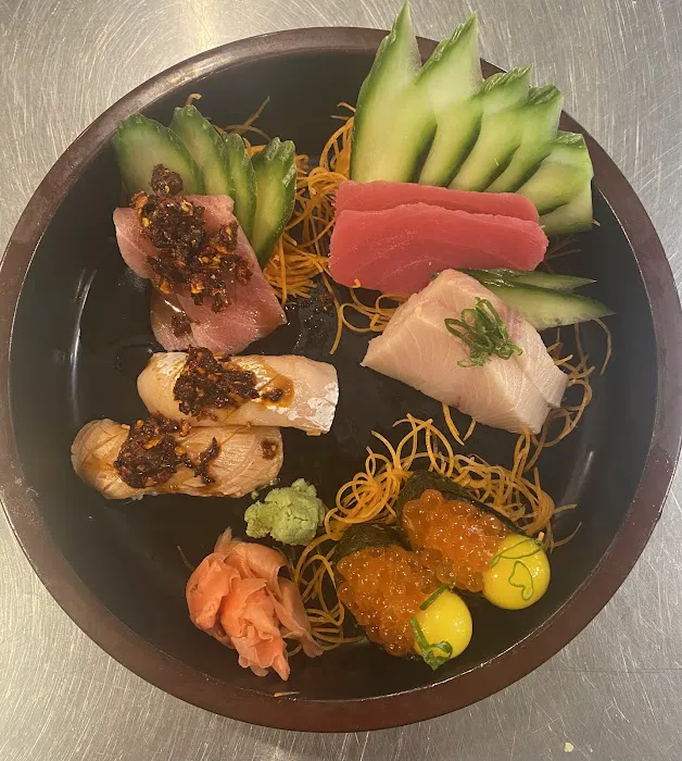 Yumi Sushi & Hibachi Picture 2