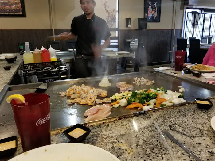 Umi Sushi & Hibachi Grill Picture 6