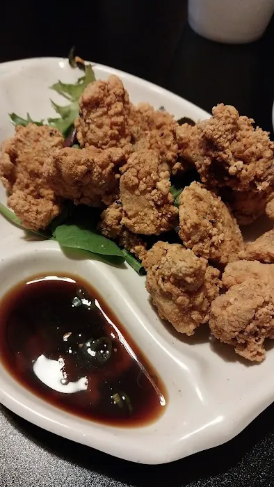 Asi-Fusion Asian Kitchen & Sushi Bar Picture 2