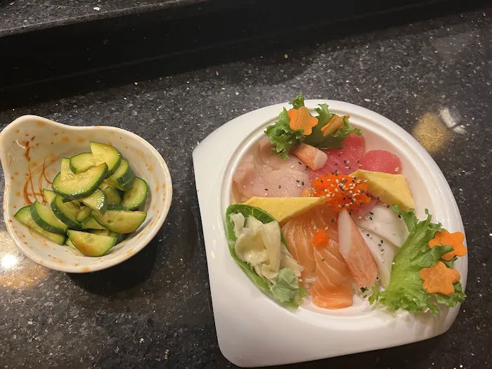 Asi-Fusion Asian Kitchen & Sushi Bar Picture 8