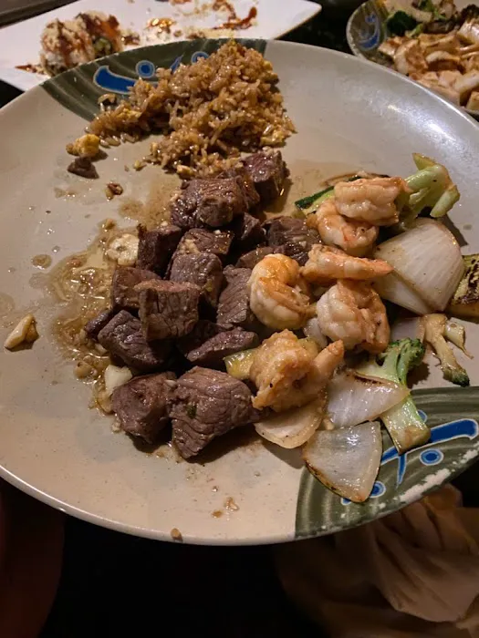 Sake Sushi Hibachi House Picture 2