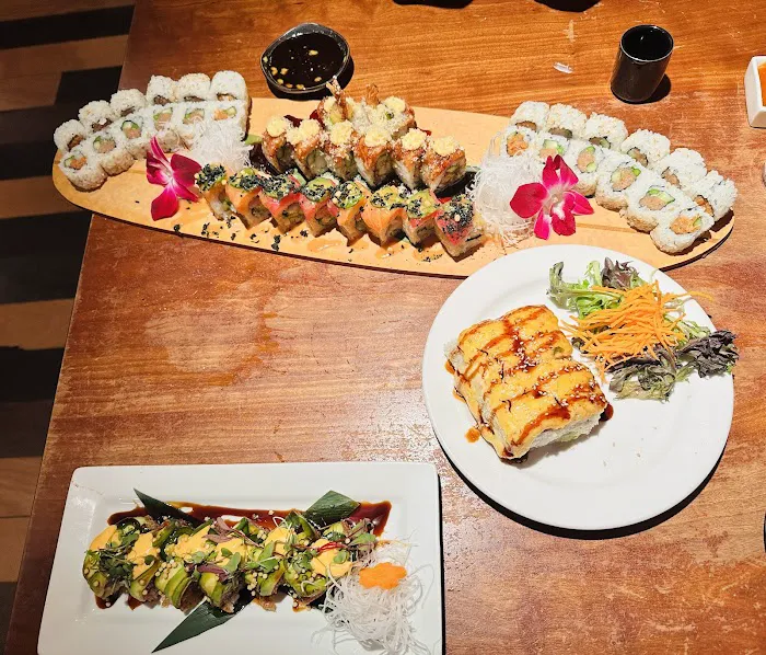 Hapa Sushi Grill and Sake Bar Picture 4