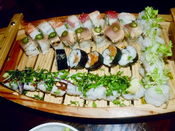 Blue Sushi Sake Grill Picture 7