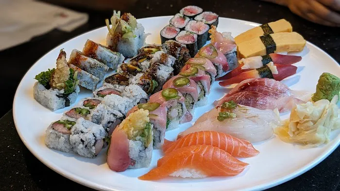 Taki Sushi Picture 3