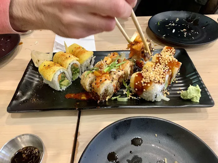 Wellness Sushi Picture 10