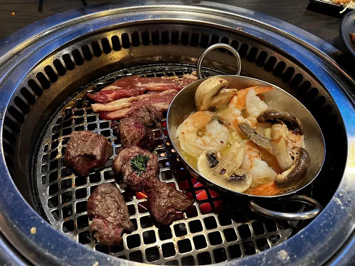 Gyu-Kaku Japanese BBQ Picture 9