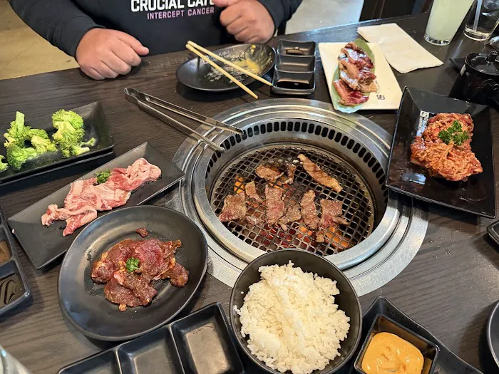 Gyu-Kaku Japanese BBQ Picture 3