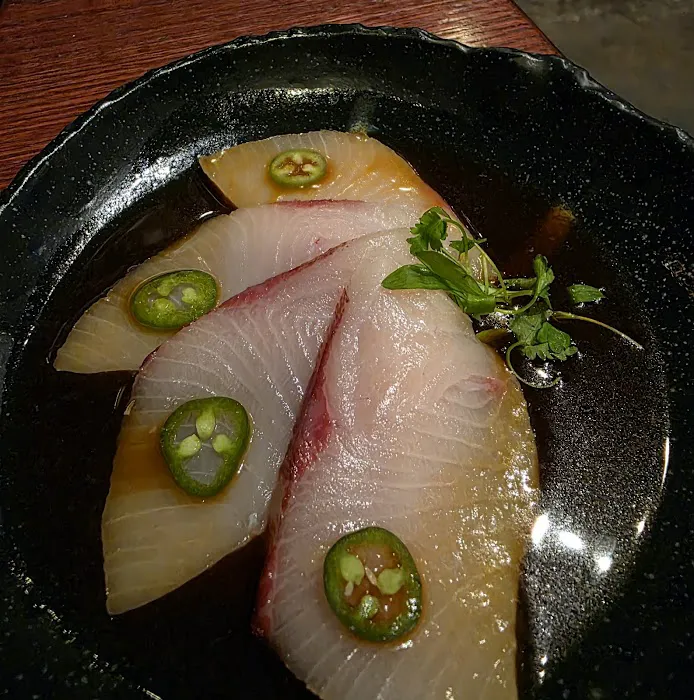 Temaki Den Picture 8
