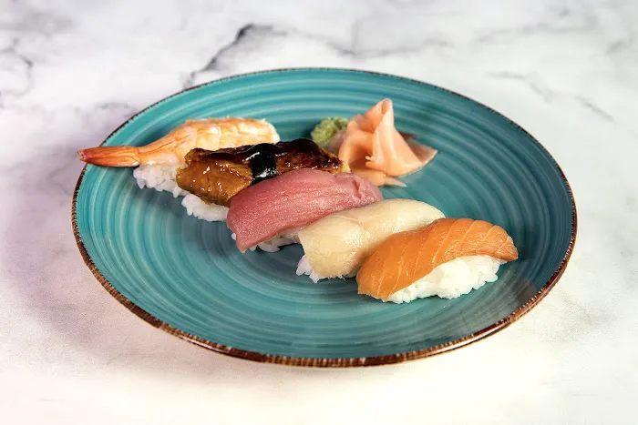 Umami Sushi Picture 7