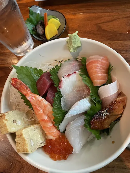 Sushi Den Picture 2