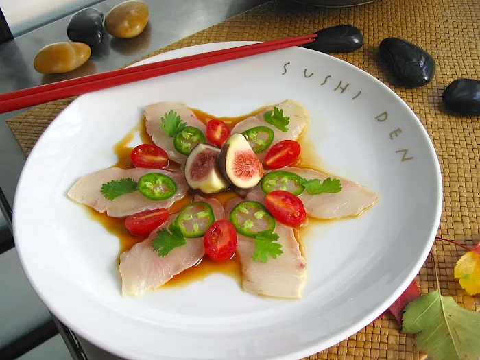 Sushi Den Picture 1