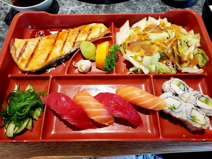 Osaka Sushi Picture 6