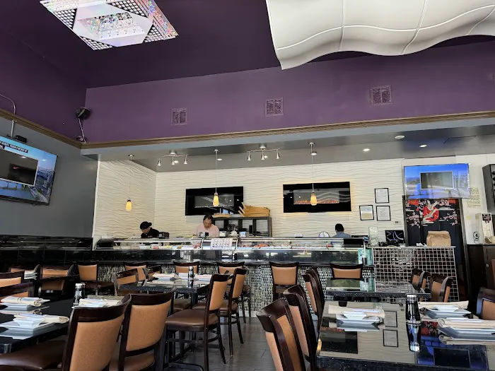 Sushi Harbor Picture 3