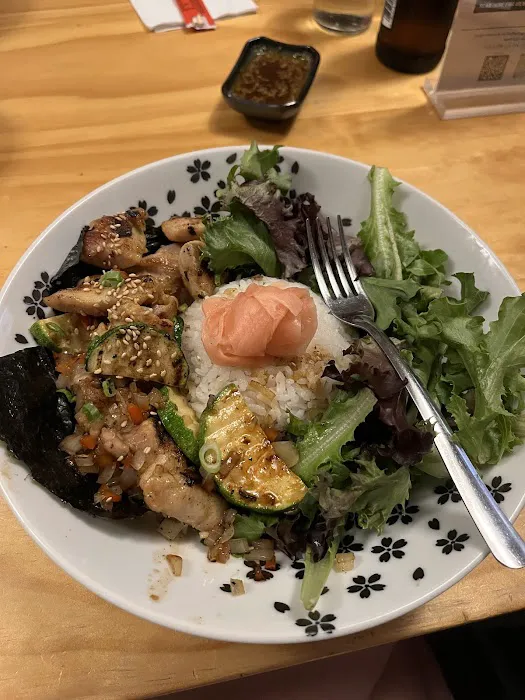 Sera's Ramen Enclave Picture 8