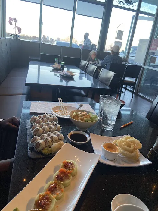 Shiso Sushi & Oyster Bar Picture 8