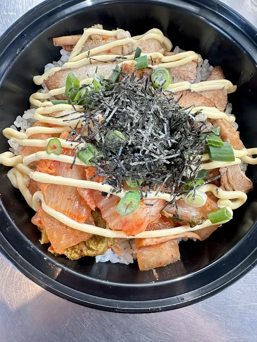 Mugi Ramen and Poke Picture 10
