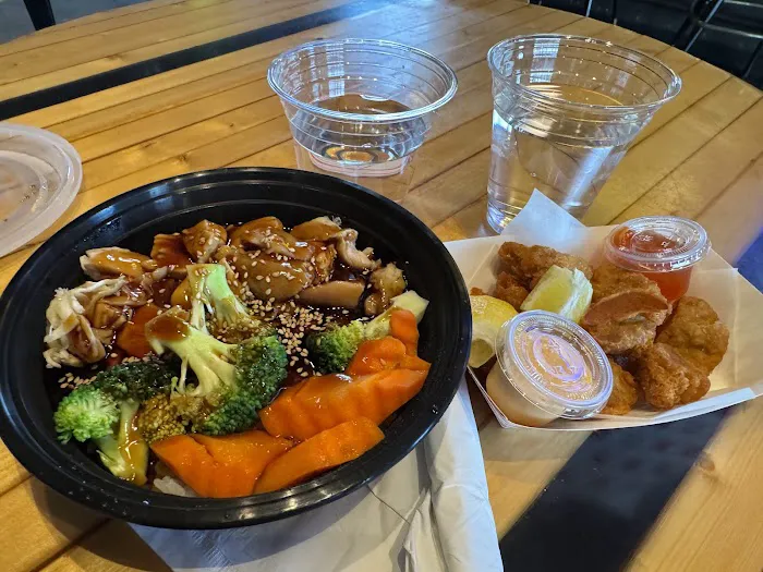 Mugi Ramen and Poke Picture 3