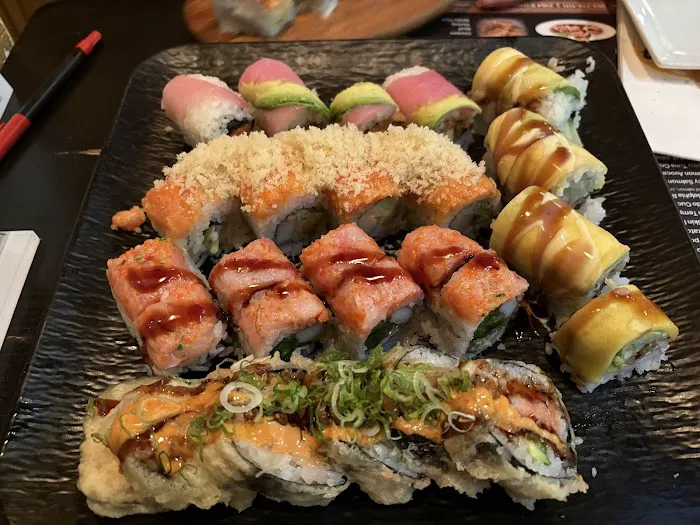 Ginza Sushi & Grill Picture 2
