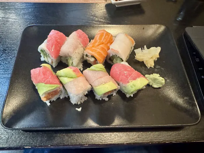 Ginza Sushi & Grill Picture 10